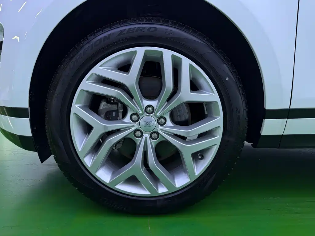 Land Rover Evoque — миниатюра 35