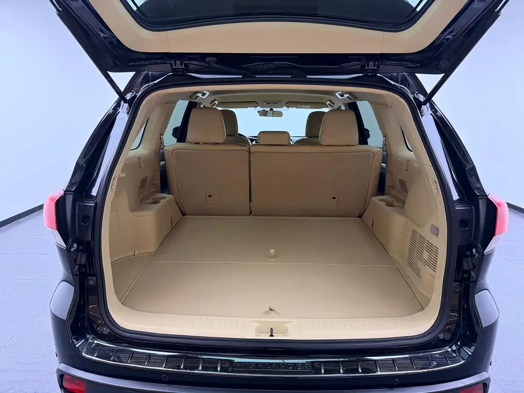 Toyota Highlander — миниатюра 9