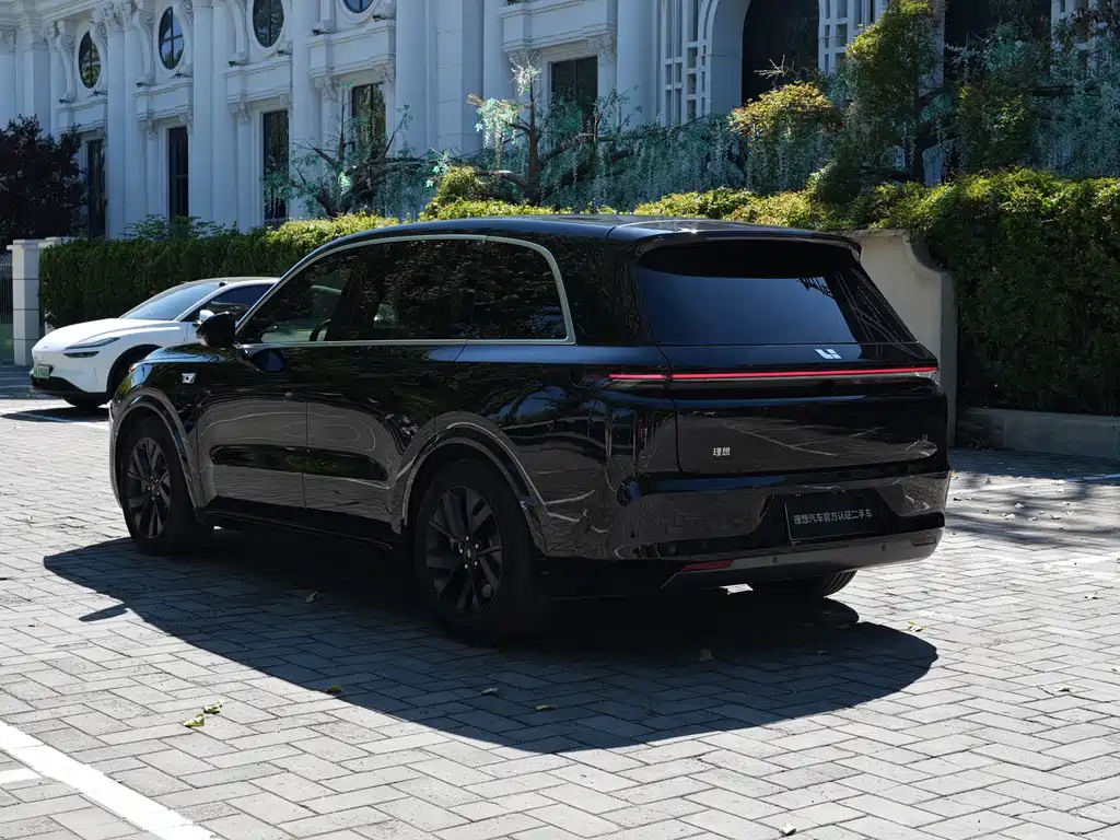 Li Auto Li L8 — миниатюра 7