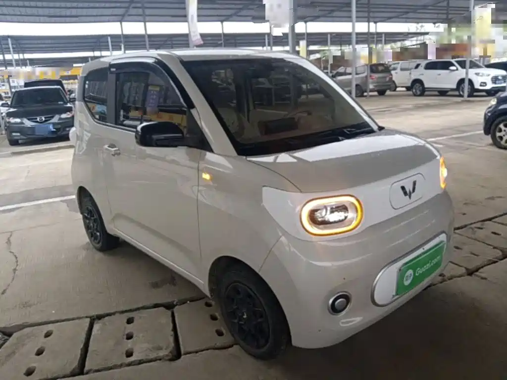 Wuling MINIEV — миниатюра 4