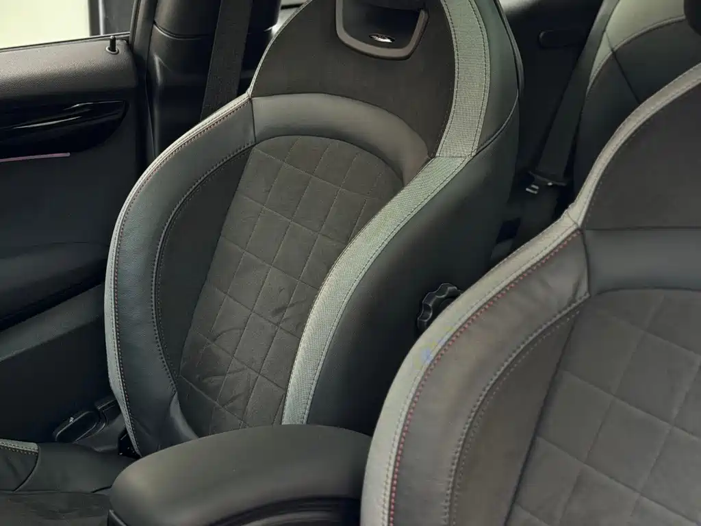 MINI Mini JCW — миниатюра 11