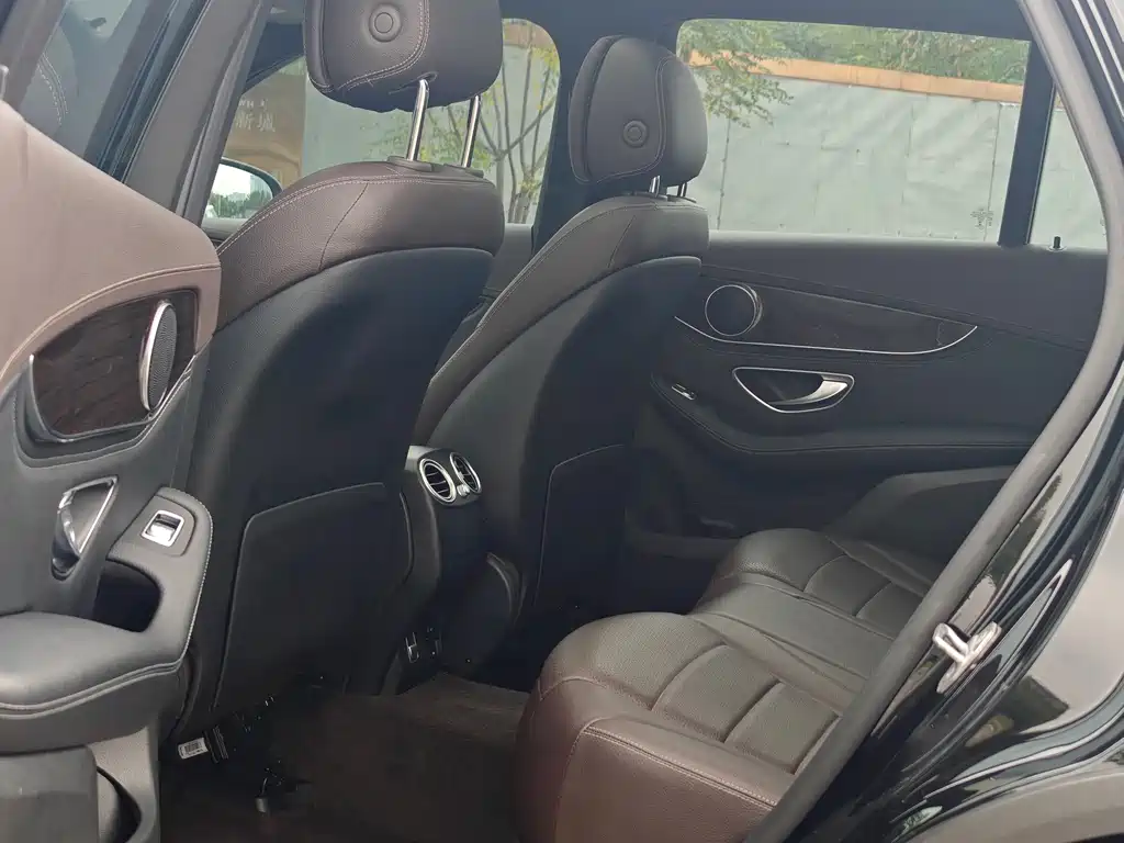 Mercedes-Benz GLC — миниатюра 15