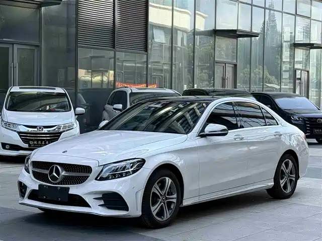 MERCEDES BENZ C CLASS