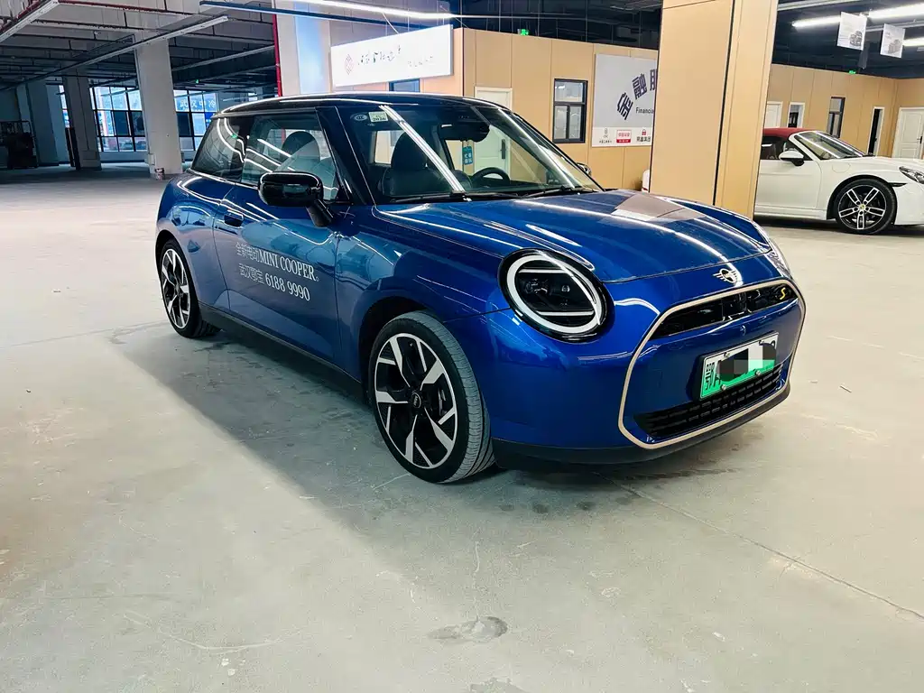 Mini COOPER 2024 452km COOPER SE