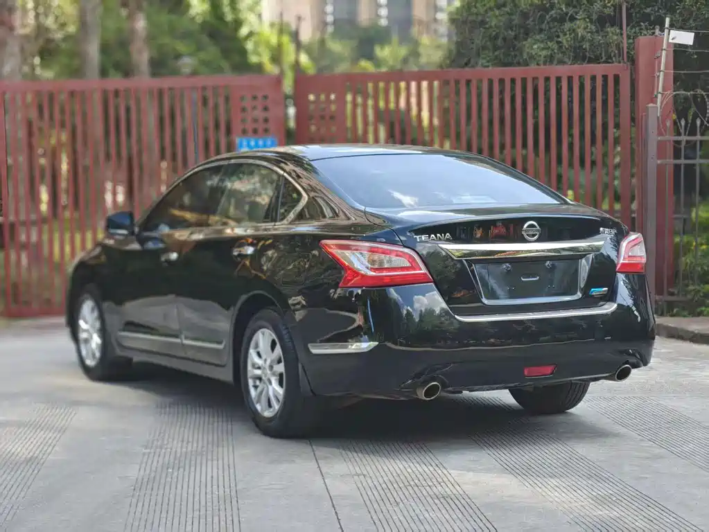 Nissan Teana — миниатюра 12