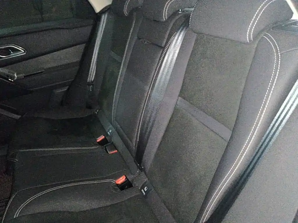 Land Rover Velar — миниатюра 15