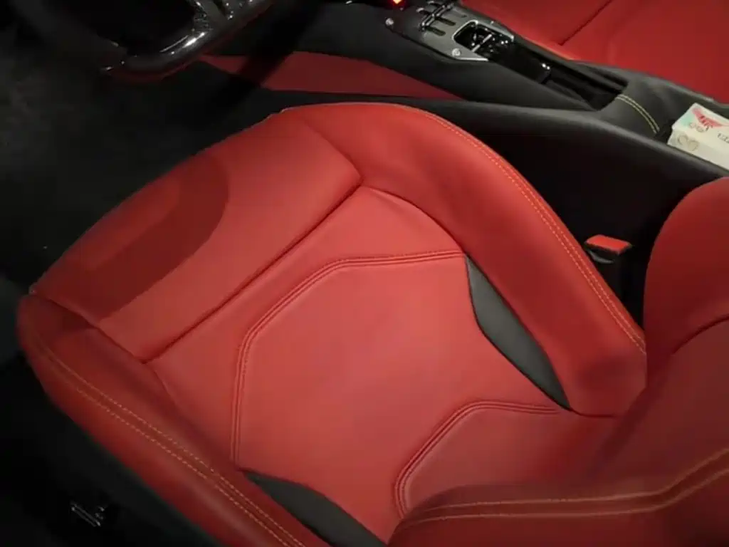 Ferrari 296 2021 3.0T V6 GTB