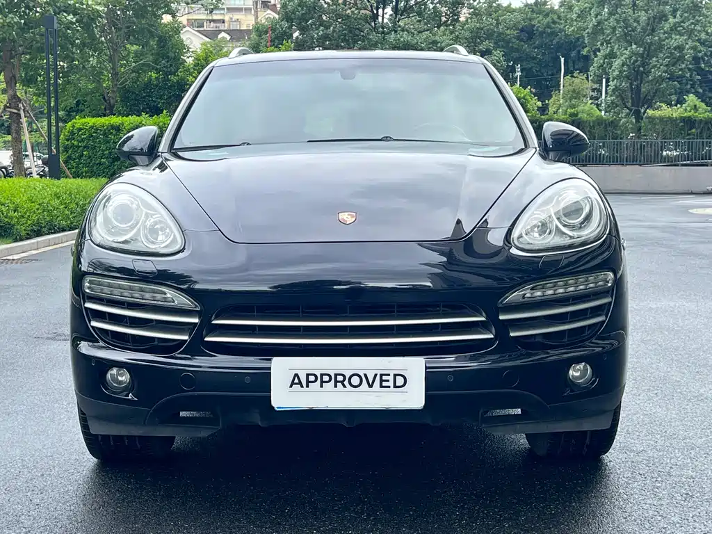 Porsche Cayenne — миниатюра 2
