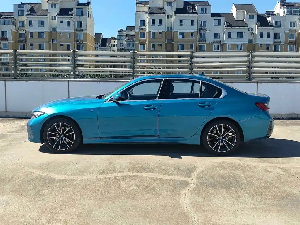 BMW 3 Series — миниатюра 3