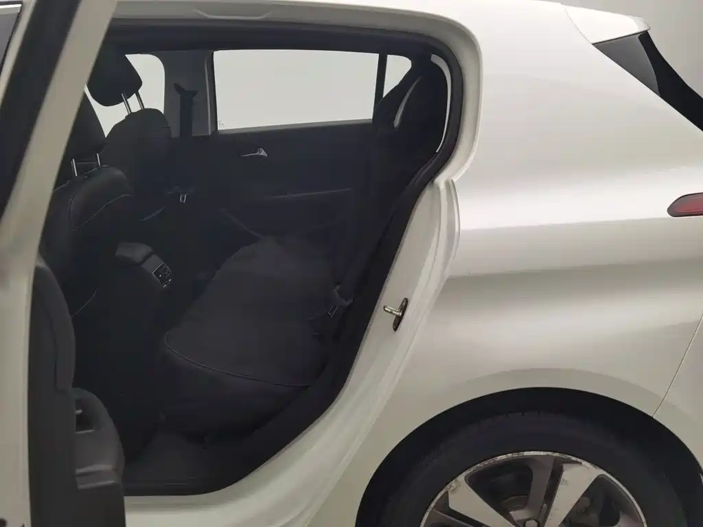 Peugeot 308S — миниатюра 15