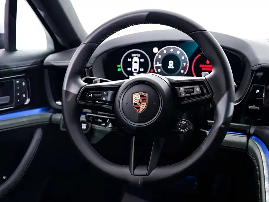 Porsche Panamera — миниатюра 16