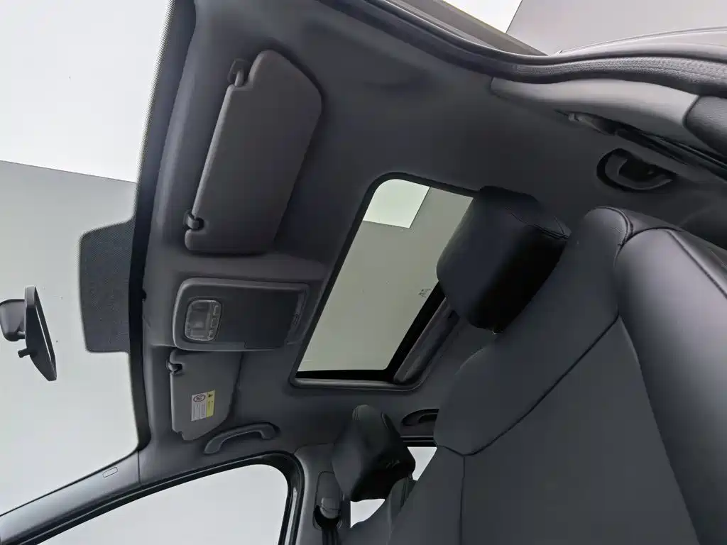 Peugeot 3008 — миниатюра 14
