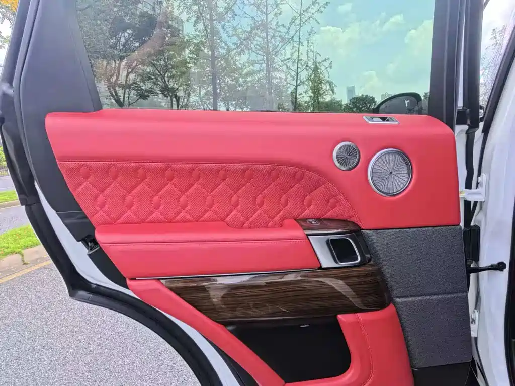 Land Rover Sport — миниатюра 9