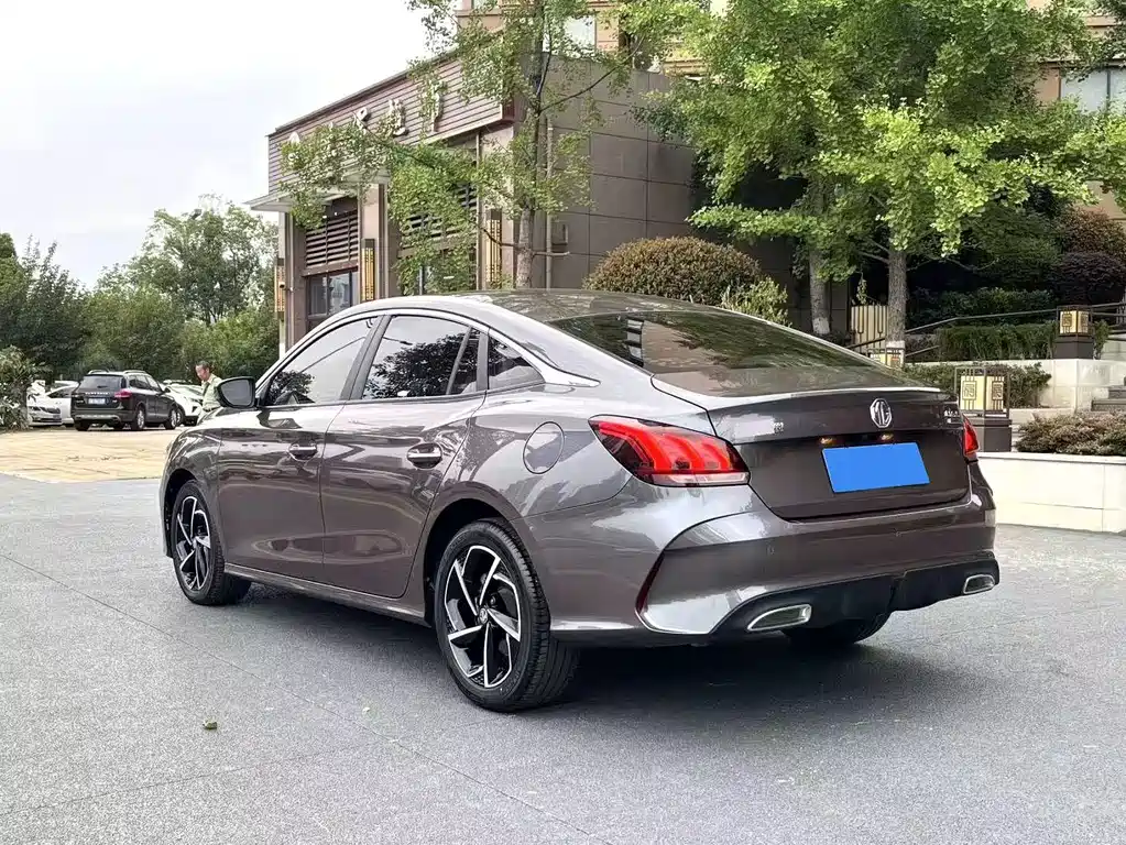 MG MG5 — миниатюра 9