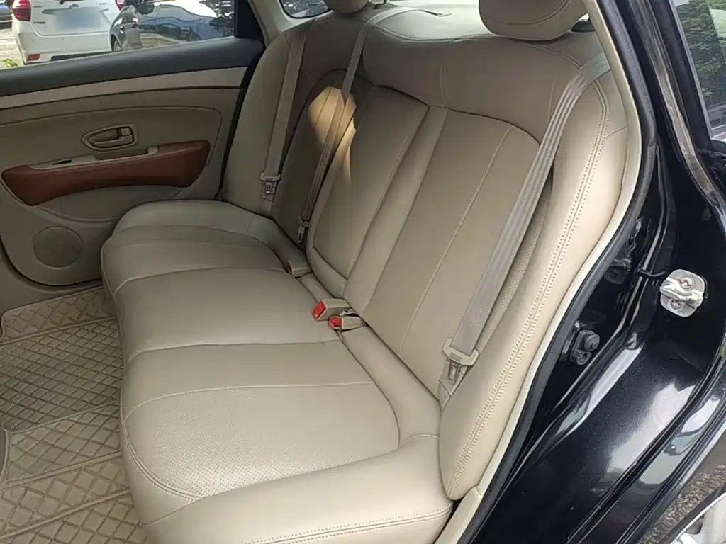 Nissan Sylphy — миниатюра 17