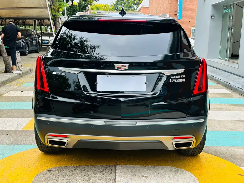Cadillac XT5 — миниатюра 5