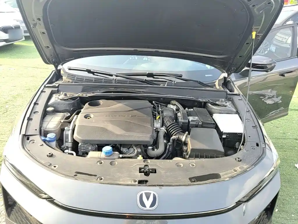 Changan UNI-V — миниатюра 20