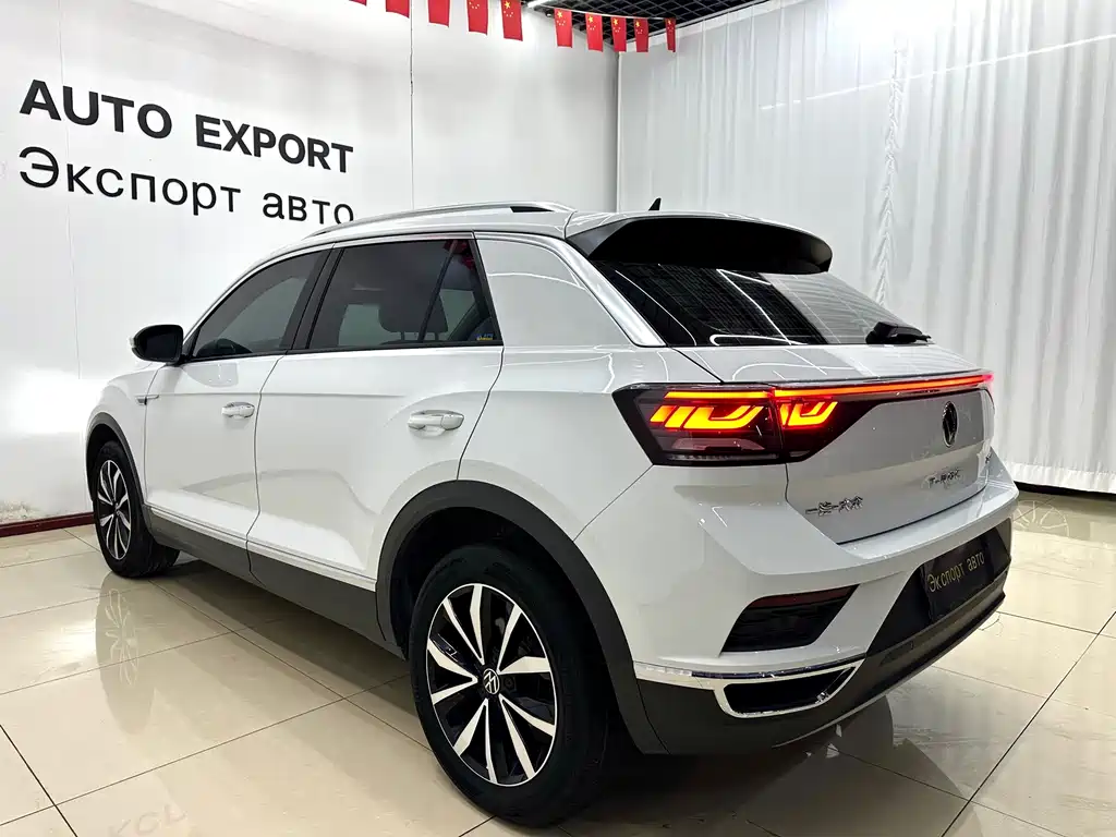 Volkswagen T-Roc — миниатюра 6