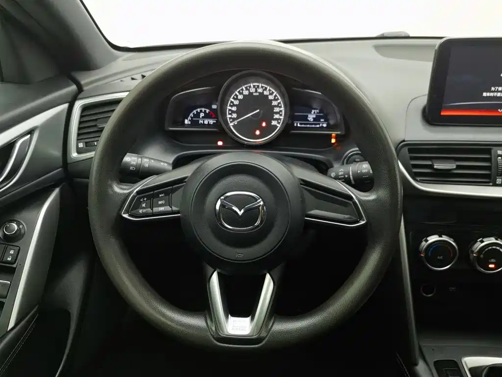 Mazda CX-4 — миниатюра 11
