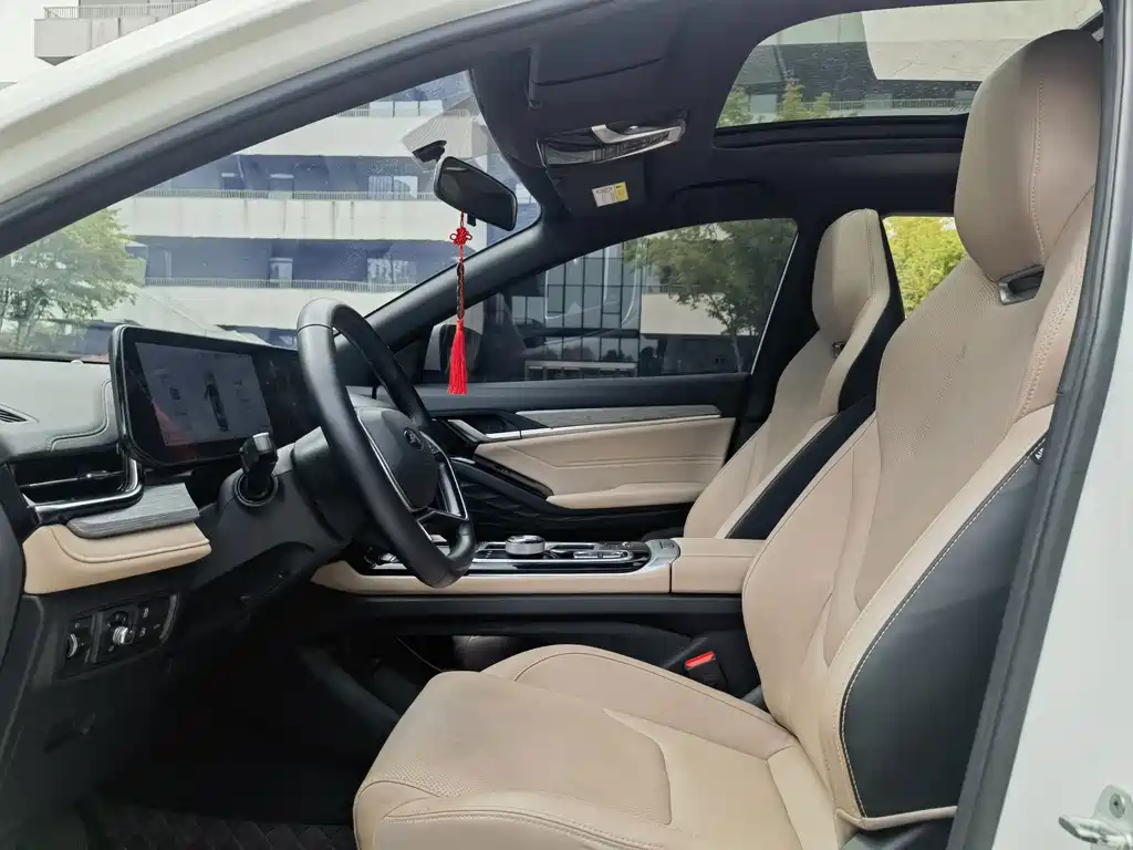 JAC JAC QX PHEV — миниатюра 8