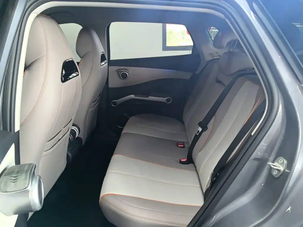 BYD Yuan Plus — миниатюра 17