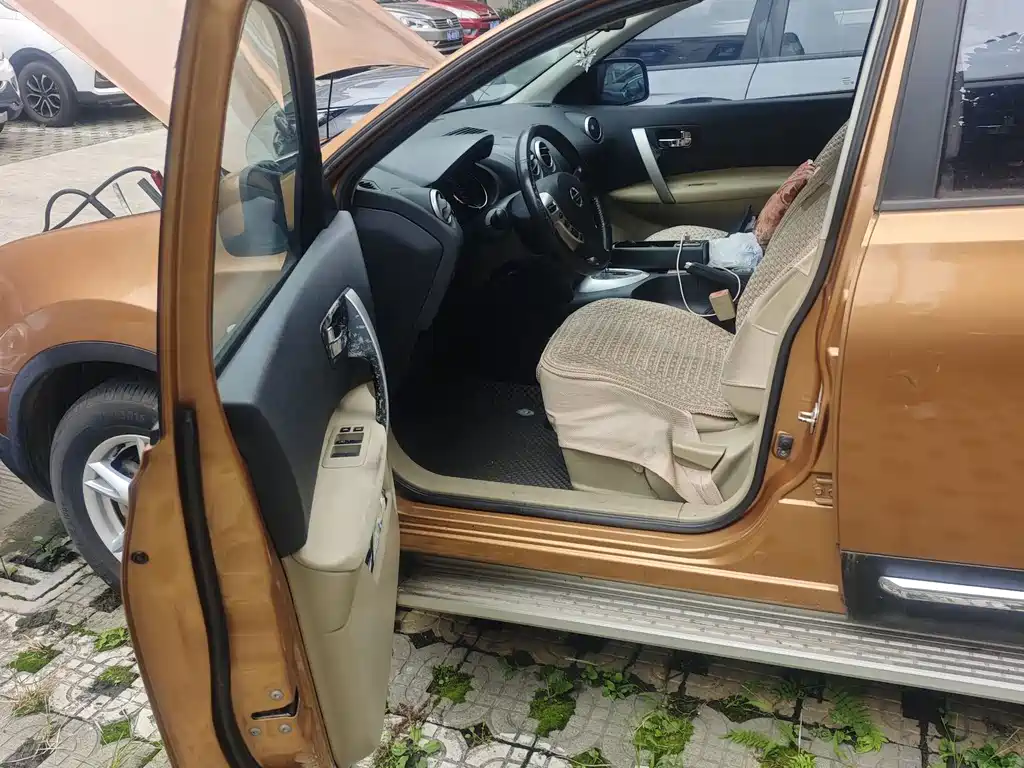 Nissan Qashqai — миниатюра 5