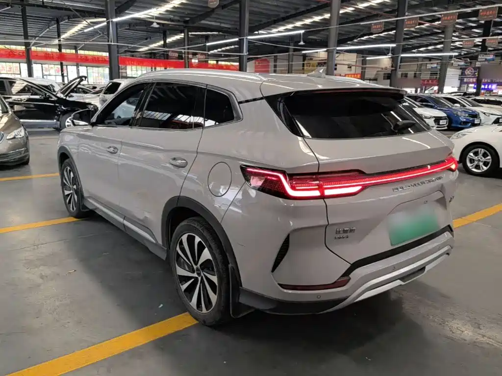 BYD PLUS New Energy — миниатюра 5