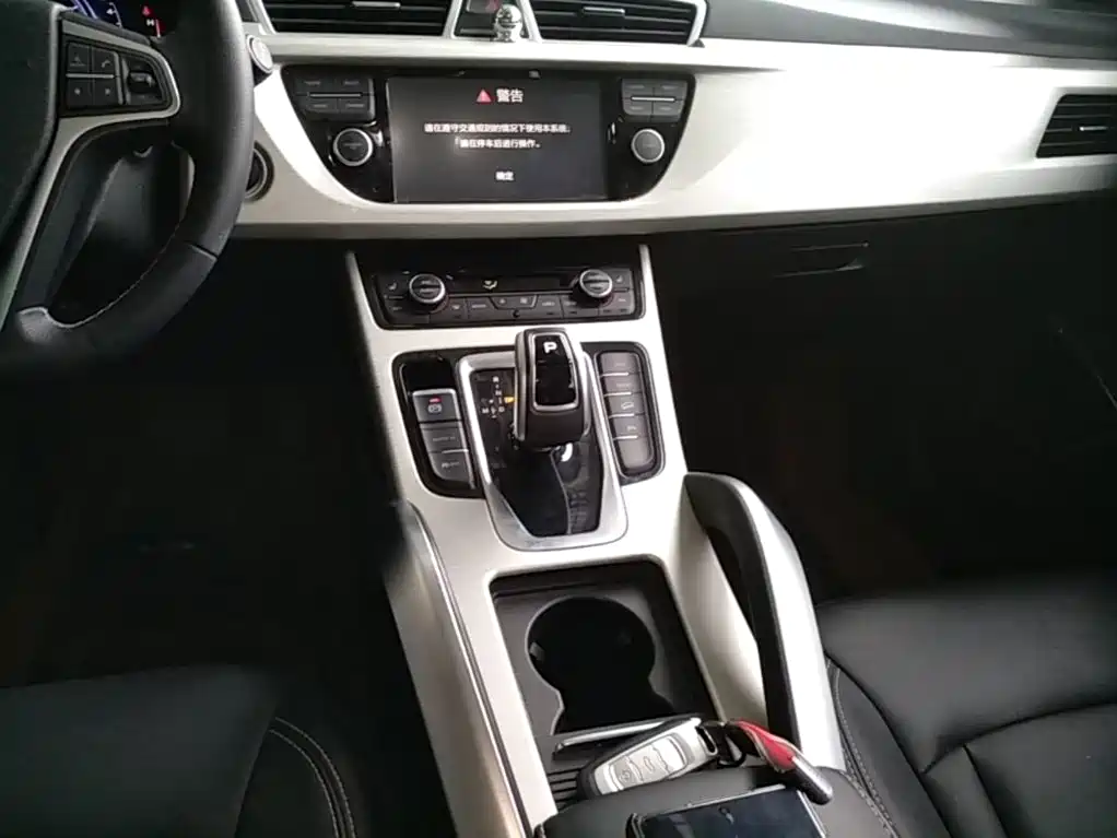 Geely Boyue — миниатюра 14