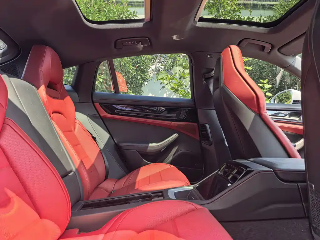 Porsche Panamera — миниатюра 13