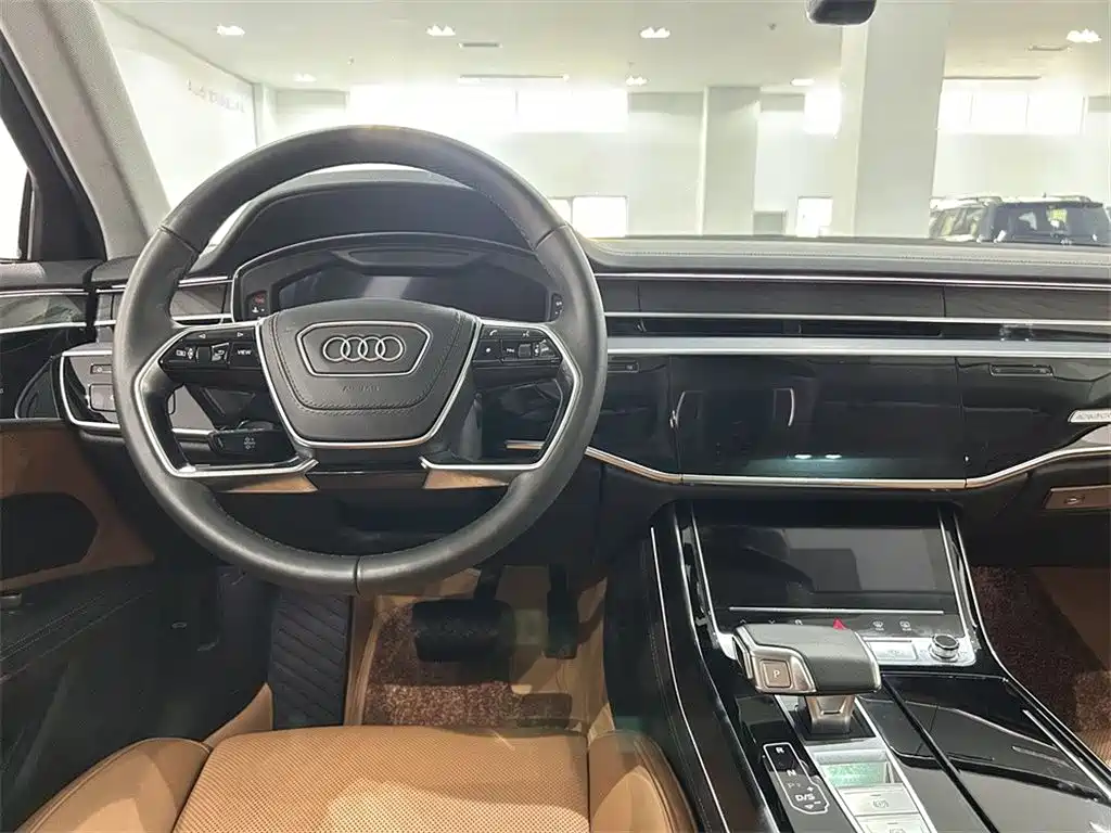 Audi A8 — миниатюра 12