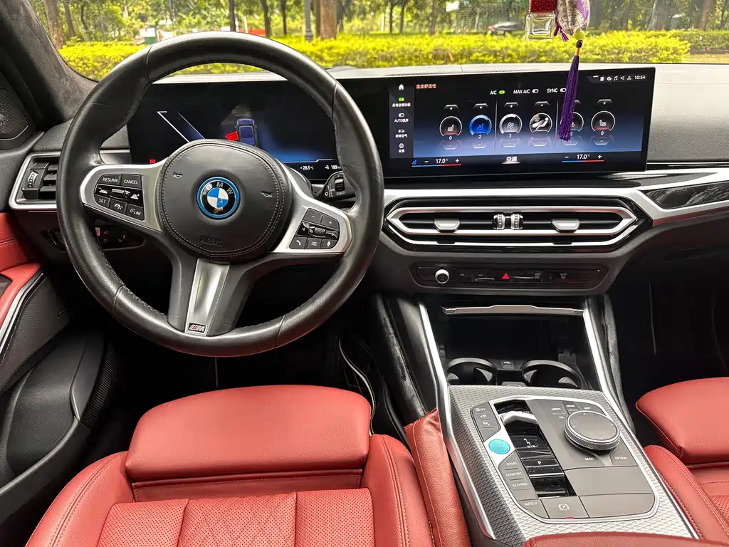 BMW i3 — миниатюра 9