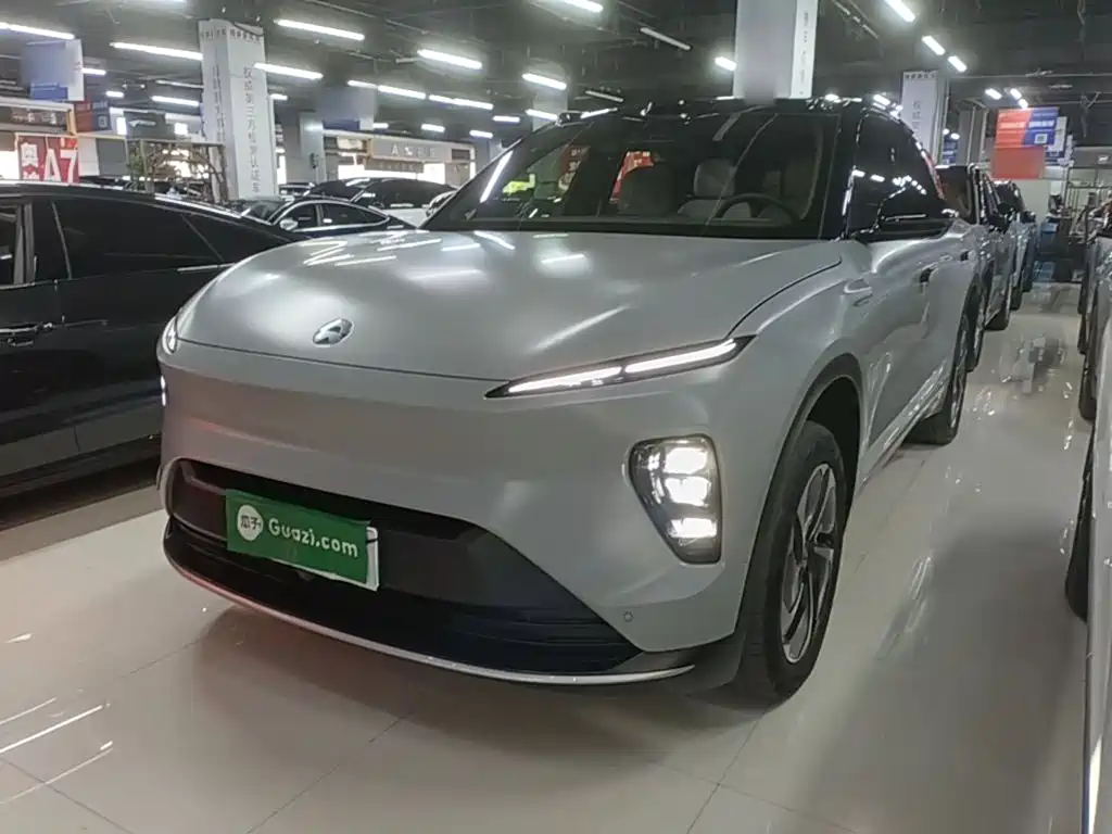NIO ES8 — миниатюра 2