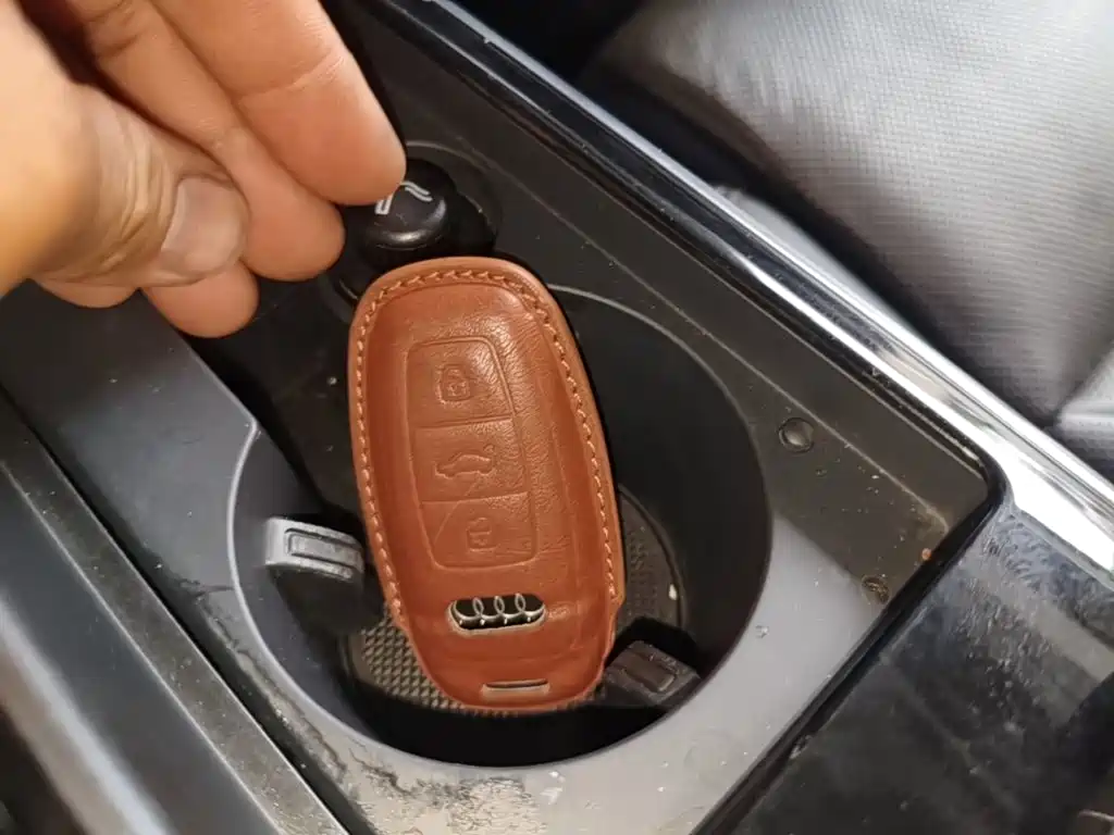 Audi A8 New Energy — миниатюра 9