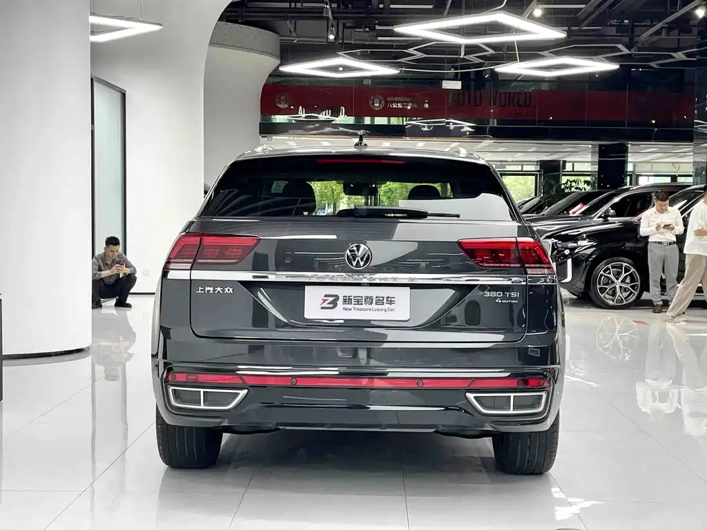 Volkswagen Teramont — миниатюра 10
