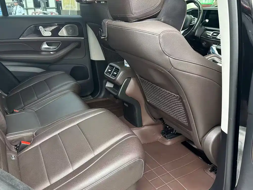 Mercedes-Benz GLE (Import) — миниатюра 4