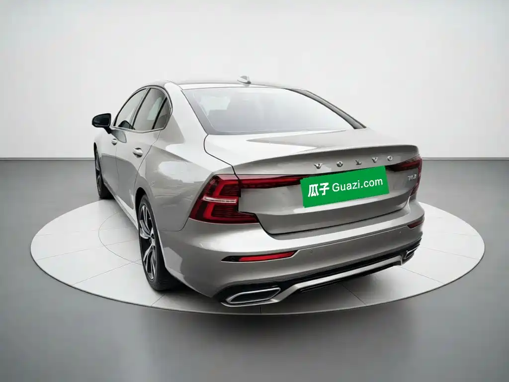 Volvo S60 — миниатюра 4
