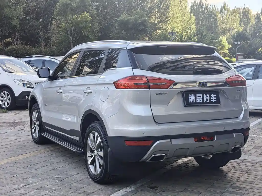 Geely Boyue — миниатюра 6