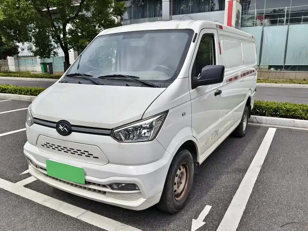 Geely Shuailing