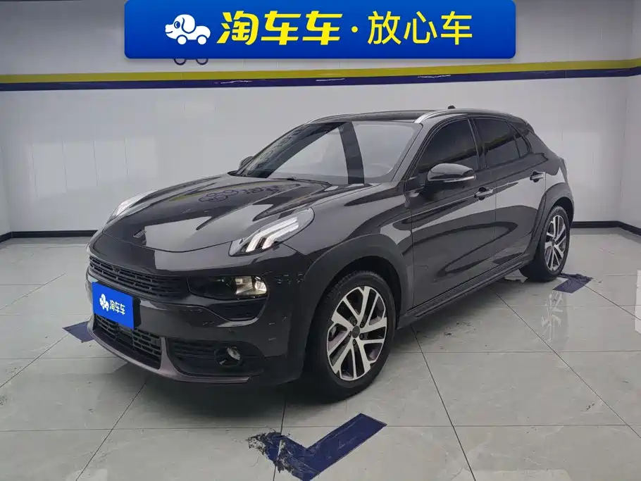 Lynk & Co 02