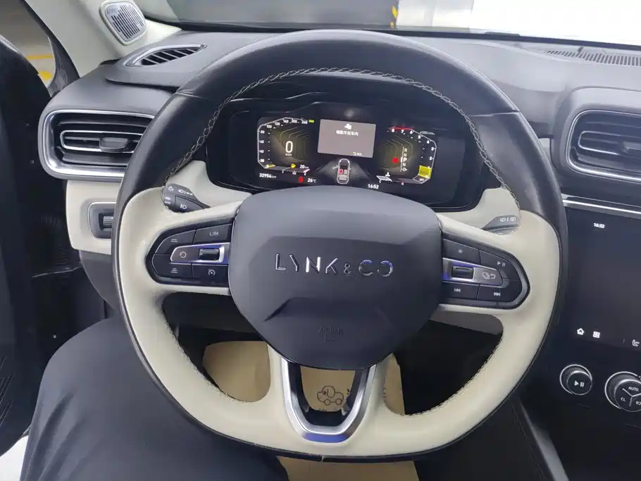 Lynk & Co 02 — миниатюра 15