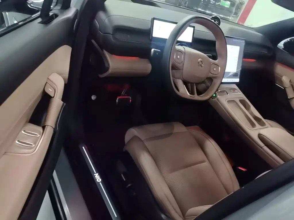 NIO ES6 — миниатюра 15