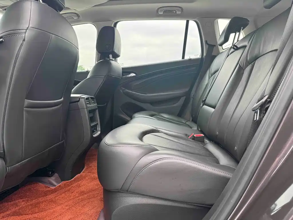 Buick Envision Plus — миниатюра 6