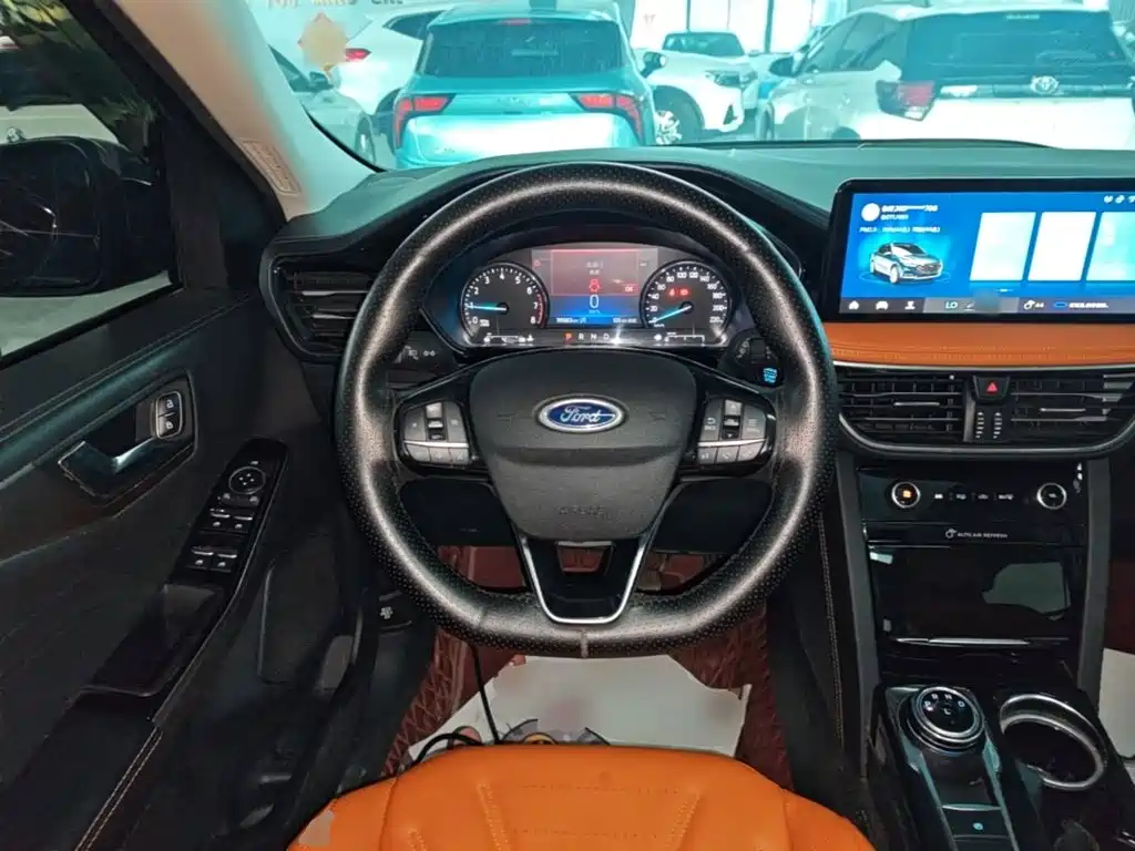 Ford Escape — миниатюра 11