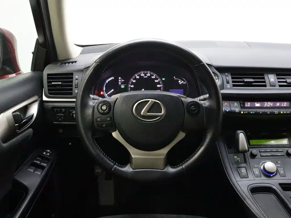 Lexus CT — миниатюра 16