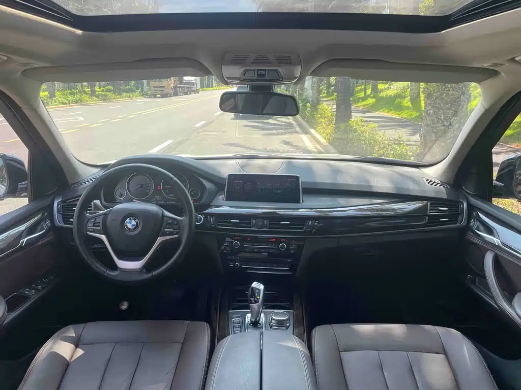 BMW X5 2017 xDrive28i