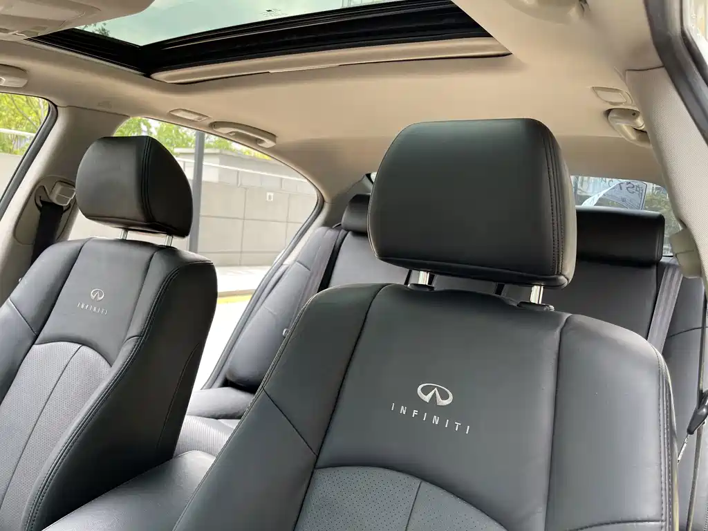 Infiniti G — миниатюра 16