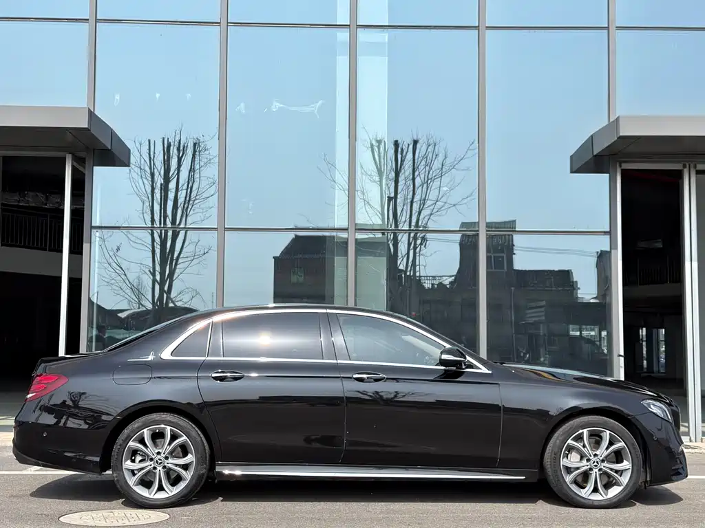Mercedes-Benz E-Class E 2020 E 300 L Sport Fashion