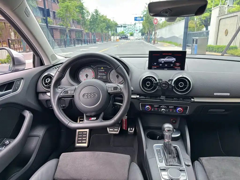 Audi S3 — миниатюра 13