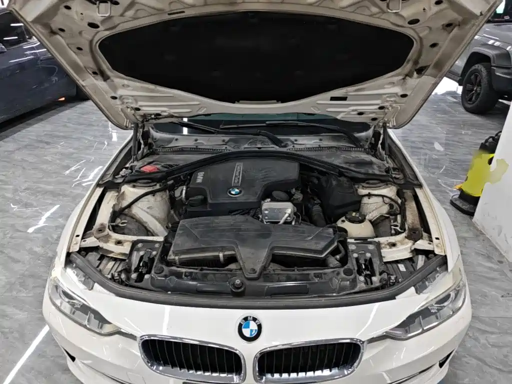 BMW 3 Series — миниатюра 16