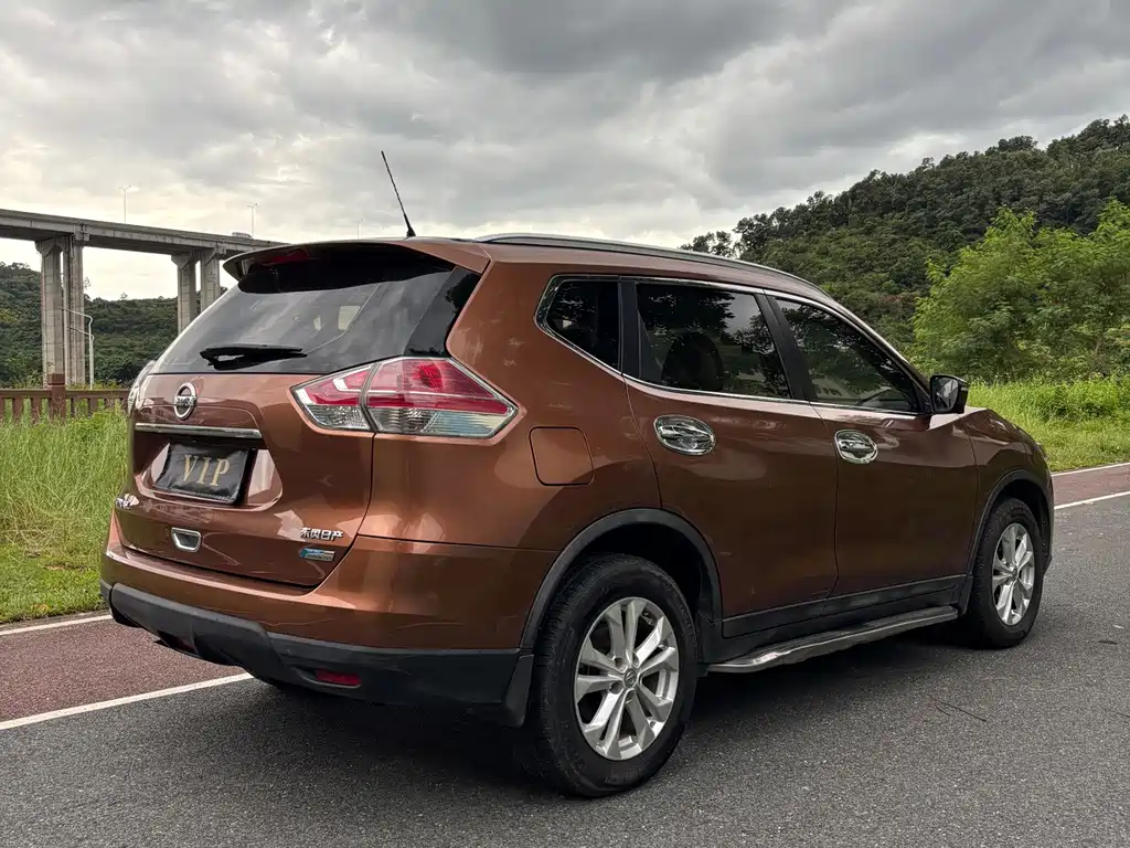 Nissan X-Trail — миниатюра 15